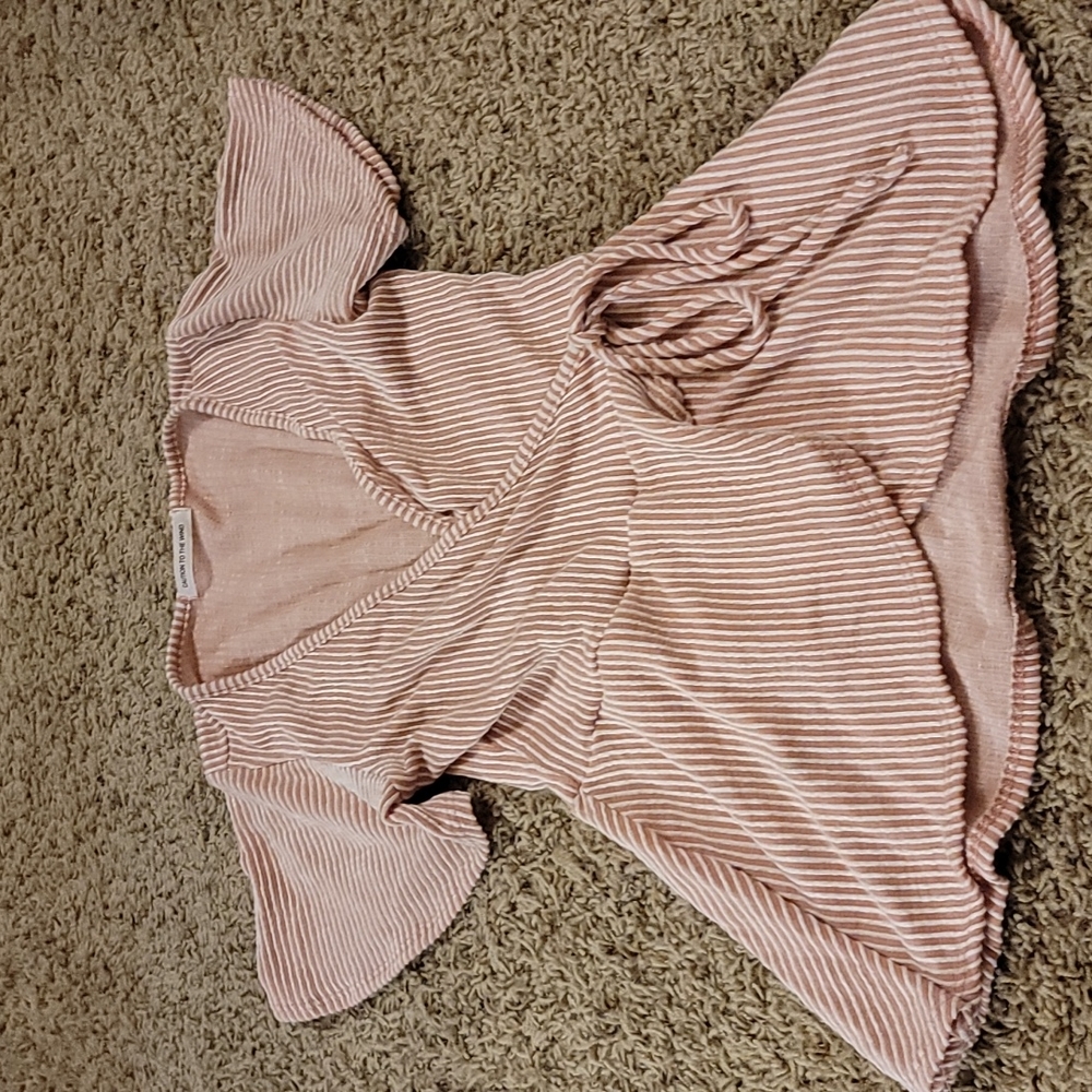 Caution to the wind wrap peplum top XS NEW